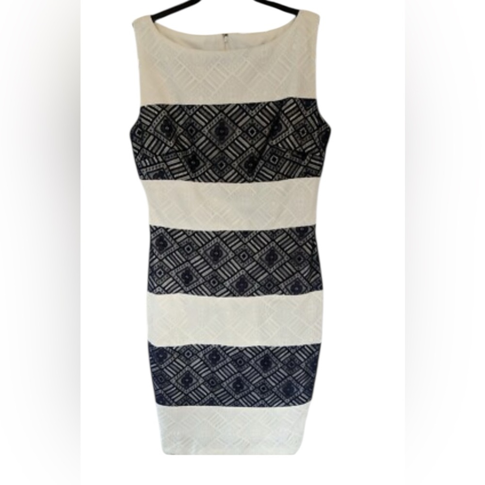 E5- NEW NWT blue and white lacey dress size 12 SANGRIA NEW